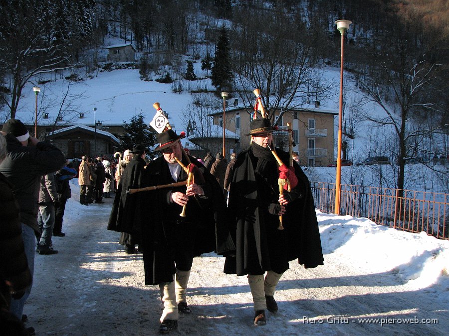 presepio 053.jpg - Gli zampognari